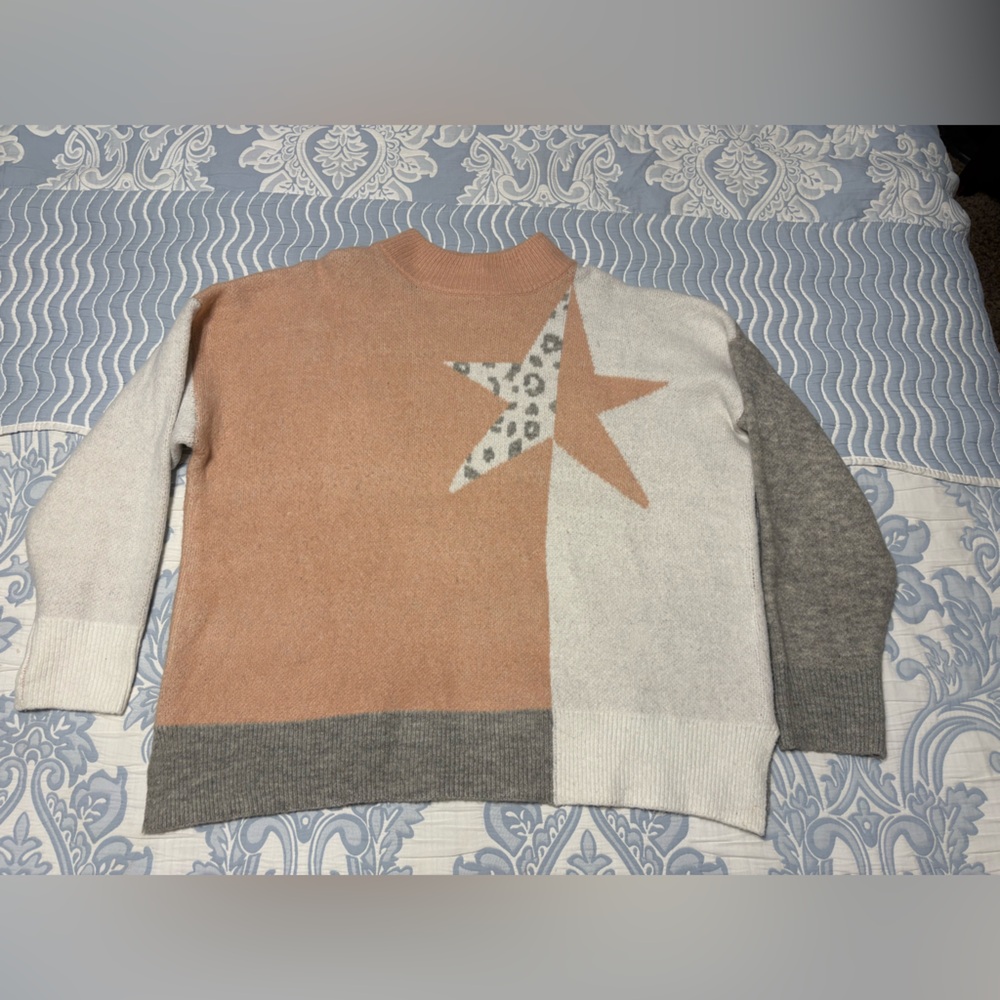 Vine & Love Cream, Peach, and Gray Star Sweater